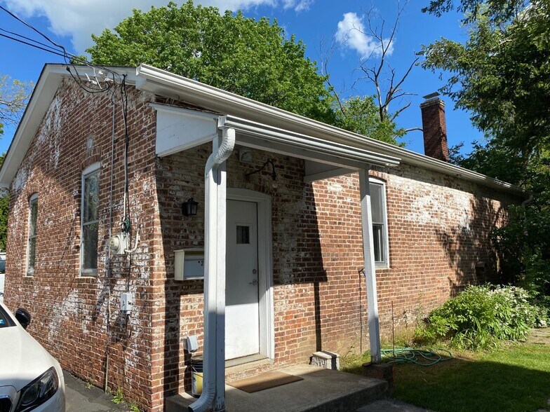 Primary Photo Of 201-205 Witherspoon St, Princeton Office Residential For Lease