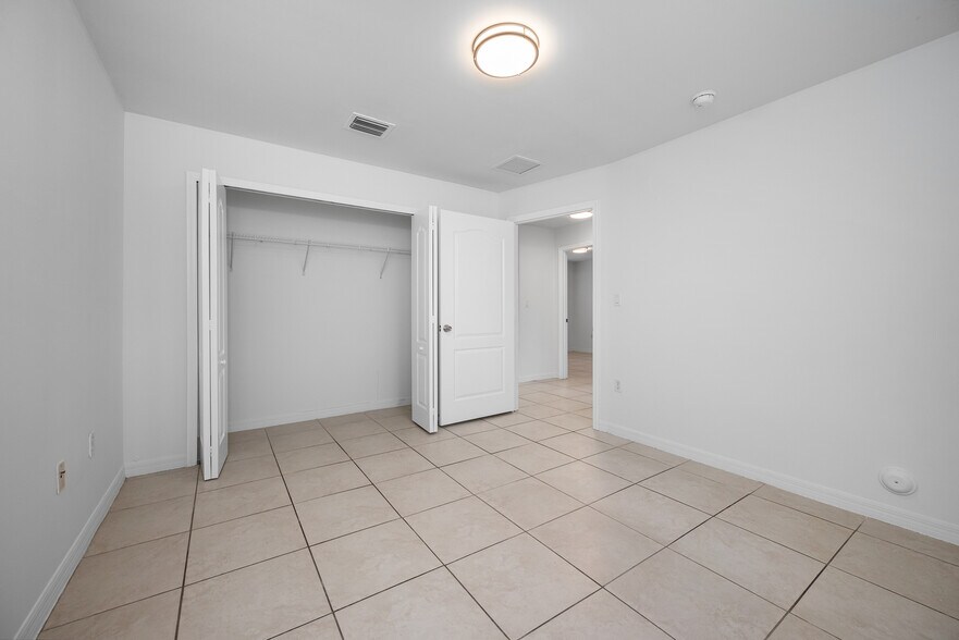 More Photos Of 2275 SW 61st Ave, Miami Apartments For Sale
