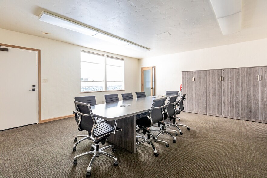 More Photos Of 2523 J St, Sacramento Loft Creative Space For Sale