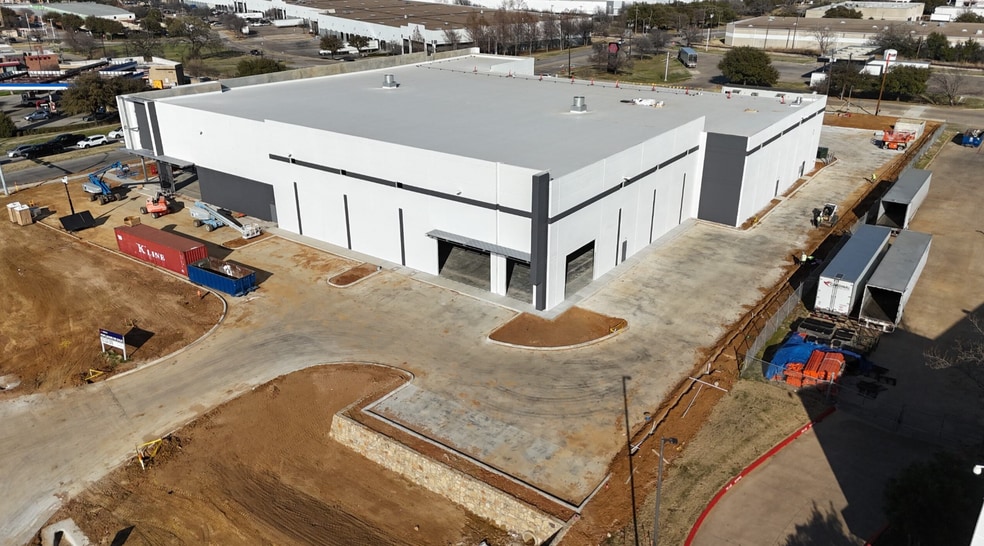 More Photos Of 2322 N State Highway 360, Grand Prairie Industrial For Sale