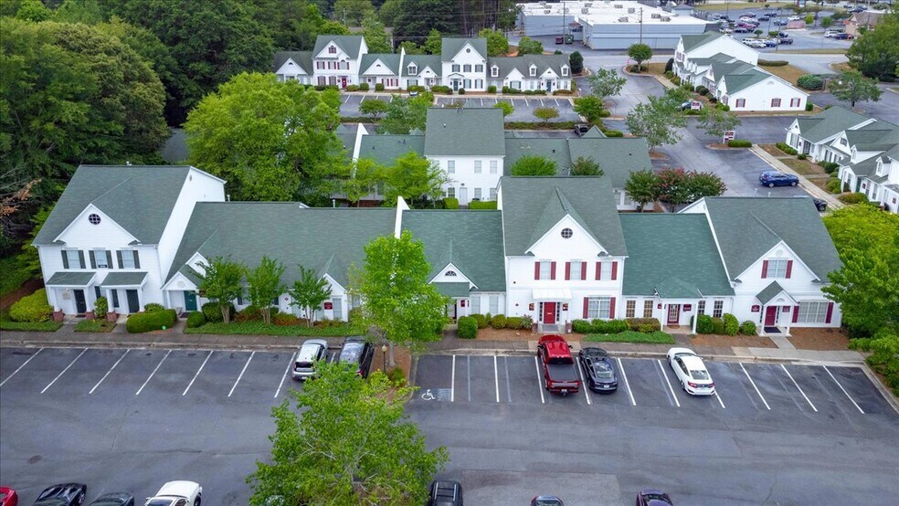 More Photos Of 707 Whitlock Ave SW, Marietta Medical For Sale