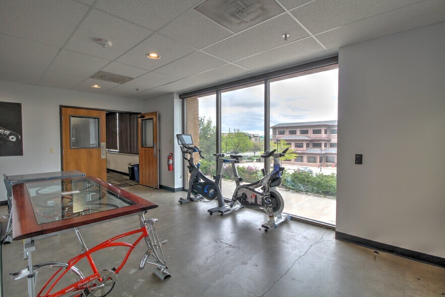 More Photos Of 5335 Sterling Dr, Boulder Research And Development For Lease
