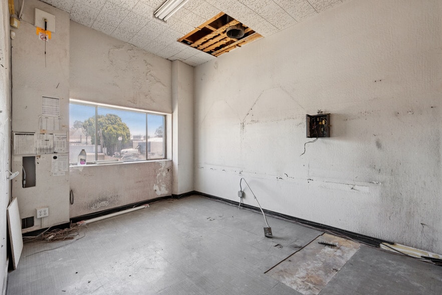 More Photos Of 1315 Burlingame Ave, Burlingame General Retail For Lease