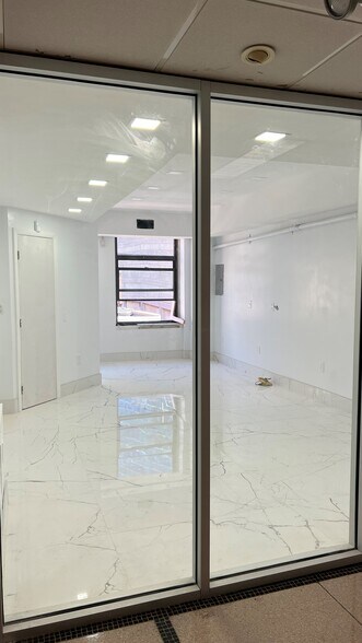 More Photos Of 333 Washington St, Boston Office For Lease