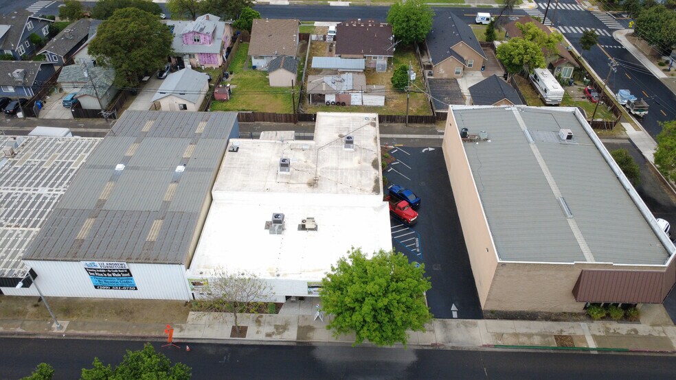 More Photos Of 225 Lander Ave, Turlock Storefront Retail Office For Sale