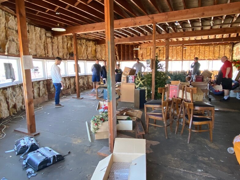 More Photos Of 2901 Dewey Ave, Greece Restaurant For Lease