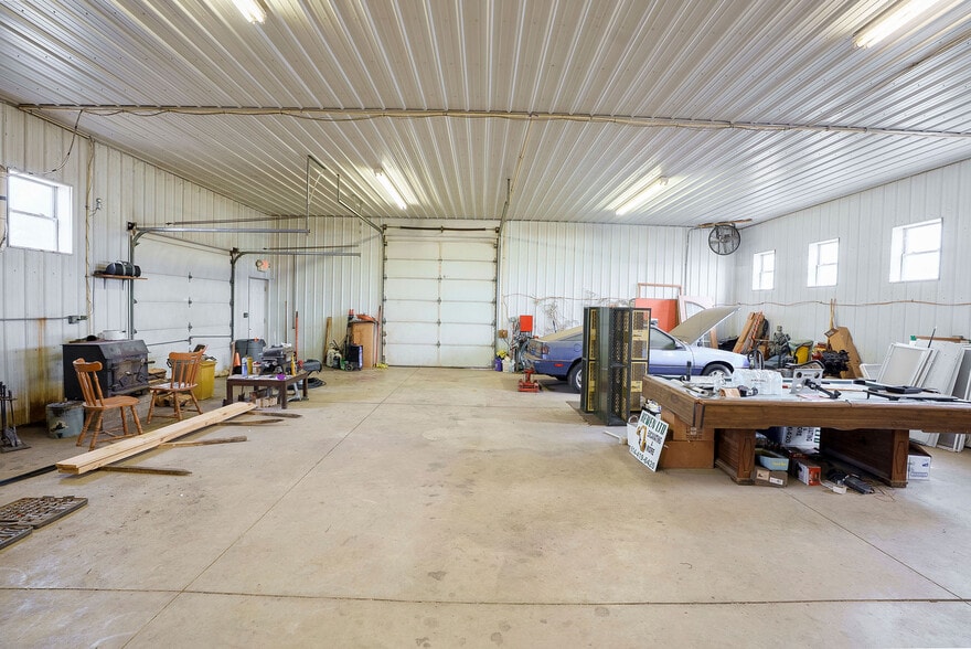 More Photos Of 167 Mill Run, Waverly Warehouse For Sale