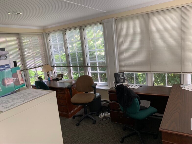 More Photos Of 581 Skippack Pike, Blue Bell Office For Lease