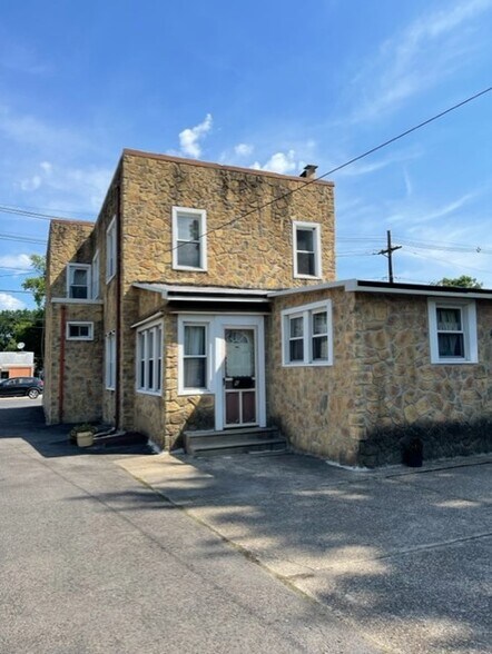 More Photos Of 6 E Camden Ave, Moorestown Storefront Retail Residential For Sale