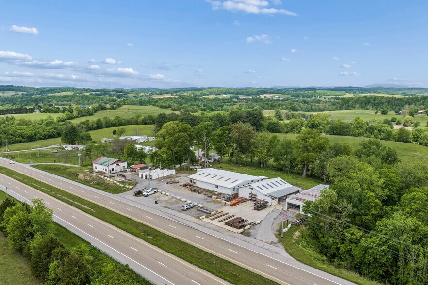 More Photos Of 3141 Highway 11 E, Telford Flex For Sale