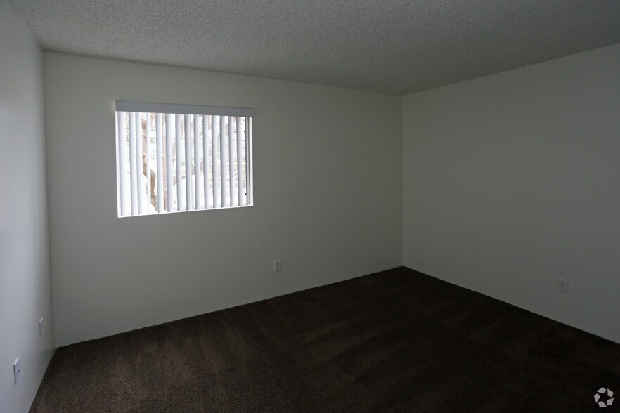 More Photos Of 1200 Kendall Dr, San Bernardino Apartments For Sale