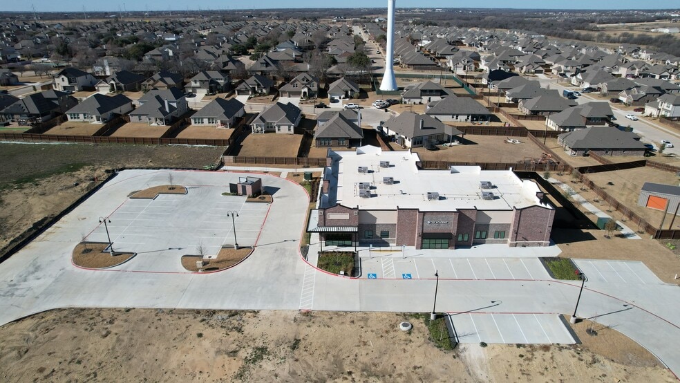 More Photos Of FM 156, Justin Unknown For Lease