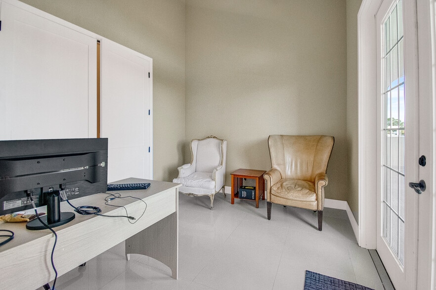 More Photos Of 1000 Plantation Island Dr, Saint Augustine Medical For Sale