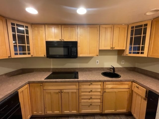 More Photos Of 549 Logan St SE, Grand Rapids Apartments For Sale