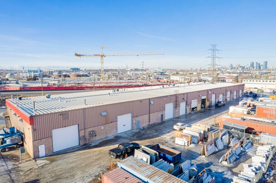 More Photos Of 4312 Ogden Rd SE, Calgary Warehouse For Sale