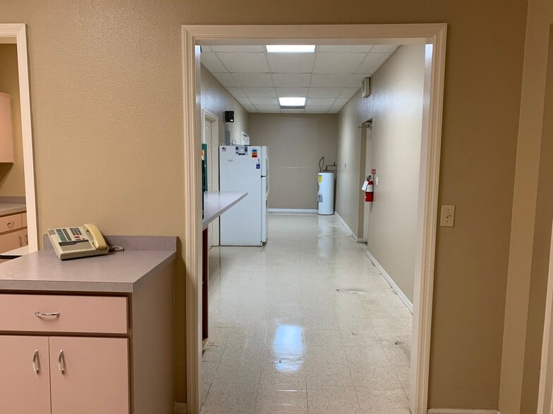 More Photos Of 4511 Sun N Lake Blvd, Sebring Medical For Lease