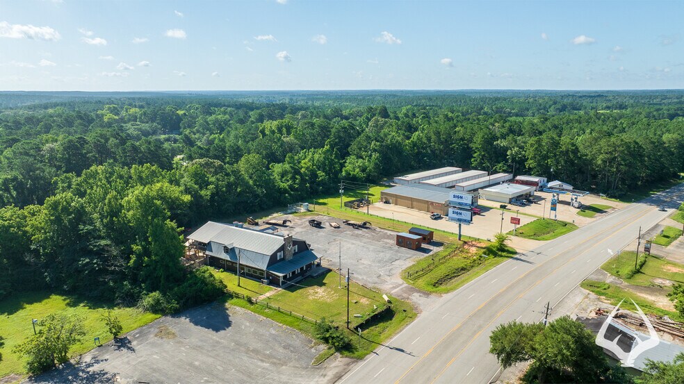 More Photos Of 205 N Wheeler Rd, Colmesneil Office For Sale