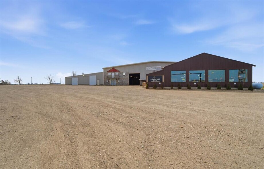 More Photos Of 24855 IL Route 122, Delavan Specialty For Sale