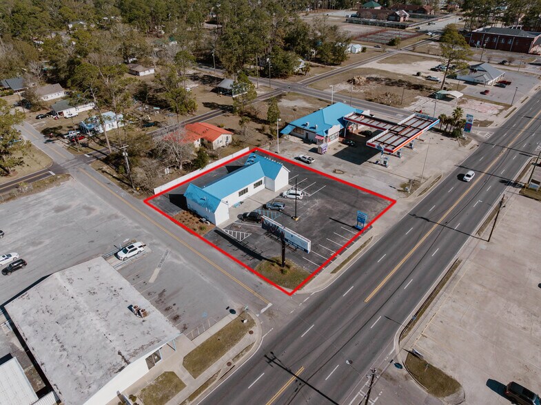 Primary Photo Of 410 W Parker St, Baxley Office For Sale