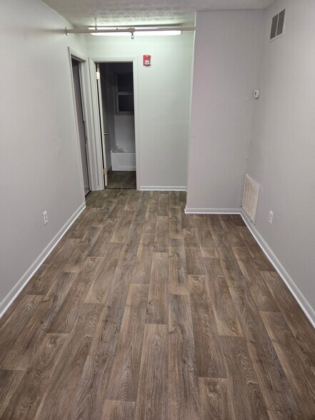 More Photos Of 839 E Indianola Ave, Youngstown Apartments For Sale