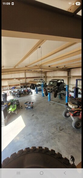 More Photos Of 21565 S Meridian Rd, Queen Creek Industrial For Sale