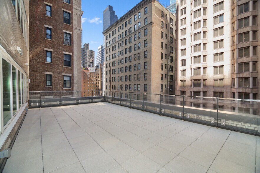 More Photos Of 825 7th Ave, New York Office Residential For Sale