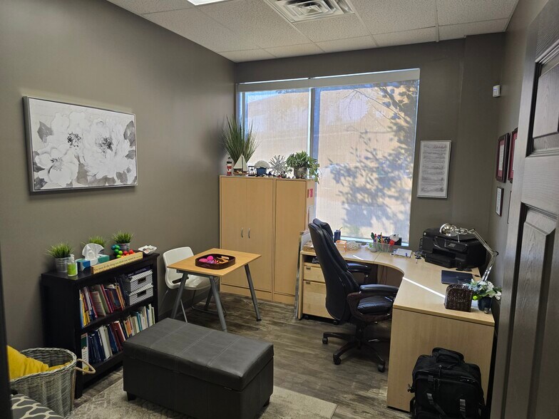 More Photos Of 5108 52 St, Red Deer Storefront Retail Office For Sale