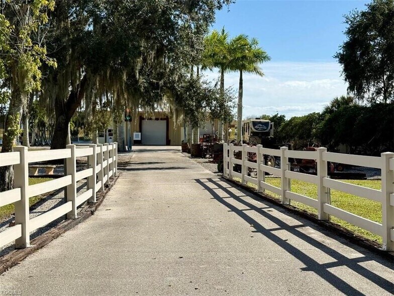 More Photos Of 3342 County Road 721 Loop, Moore Haven Land For Sale