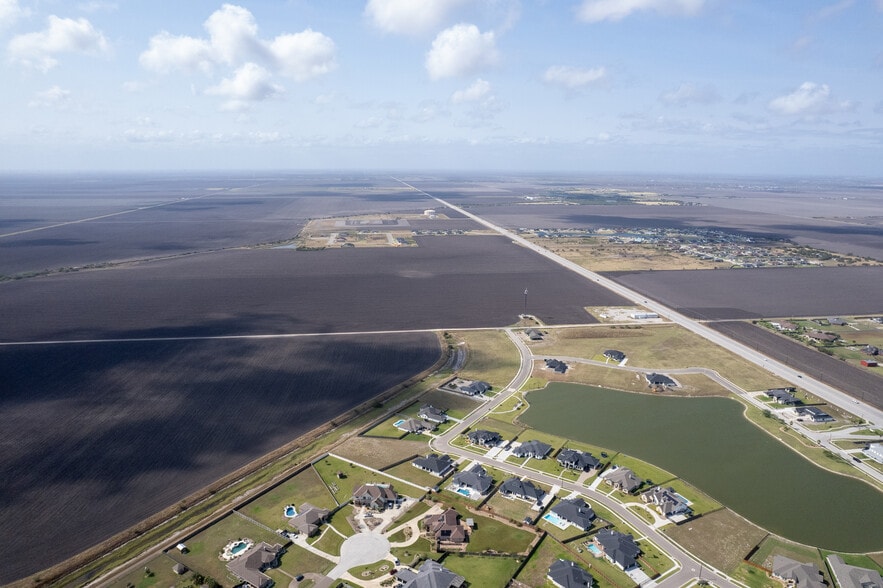 More Photos Of S Staples @ CR 41, Corpus Christi Land For Sale