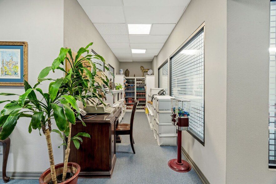 More Photos Of 6346 Brockton Ave, Riverside Office Residential For Sale