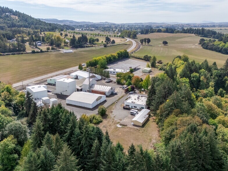 More Photos Of 16700 S Highway 99W, Amity Distribution For Sale
