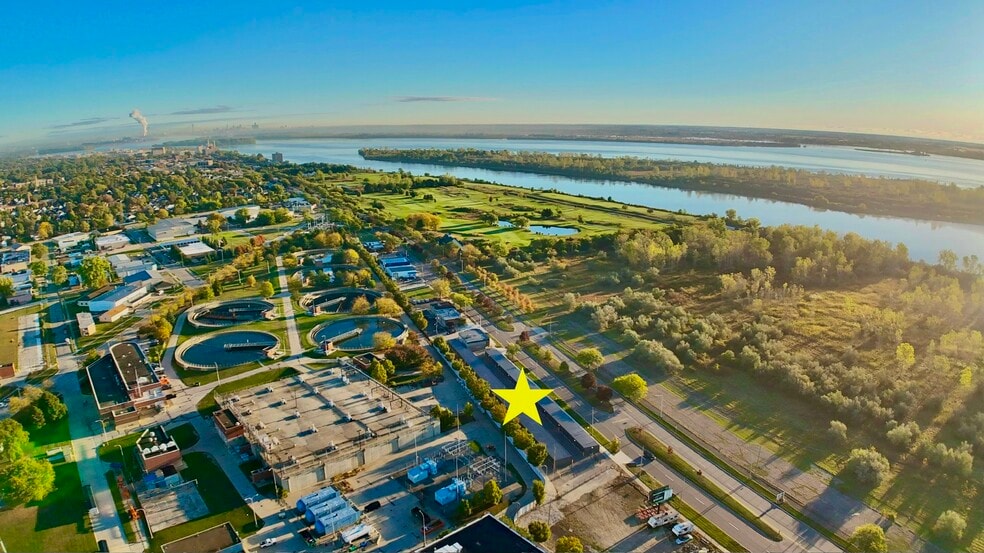 Primary Photo Of 4500 Biddle Ave, Wyandotte Self Storage For Sale