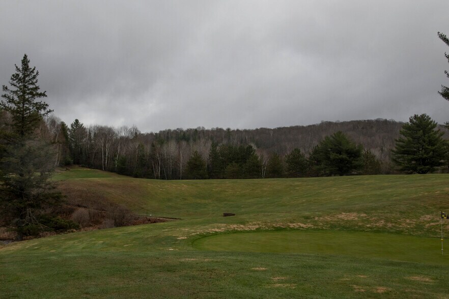 More Photos Of 545 Hastings St N, Bancroft Land For Sale