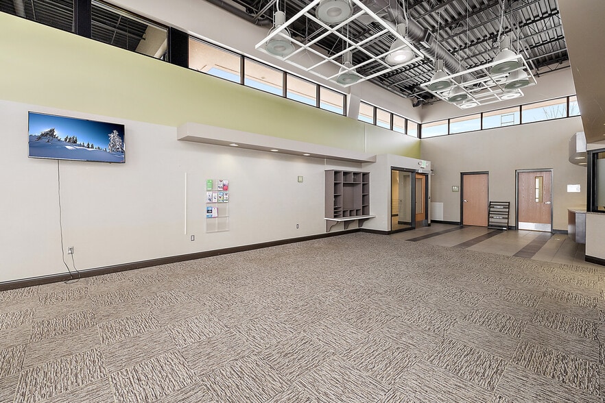 More Photos Of 1794 N Lapeer Rd, Lapeer Medical For Lease
