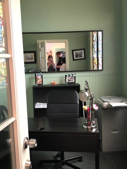 More Photos Of 6416 Corona Ave, Bell Religious Facility For Sale