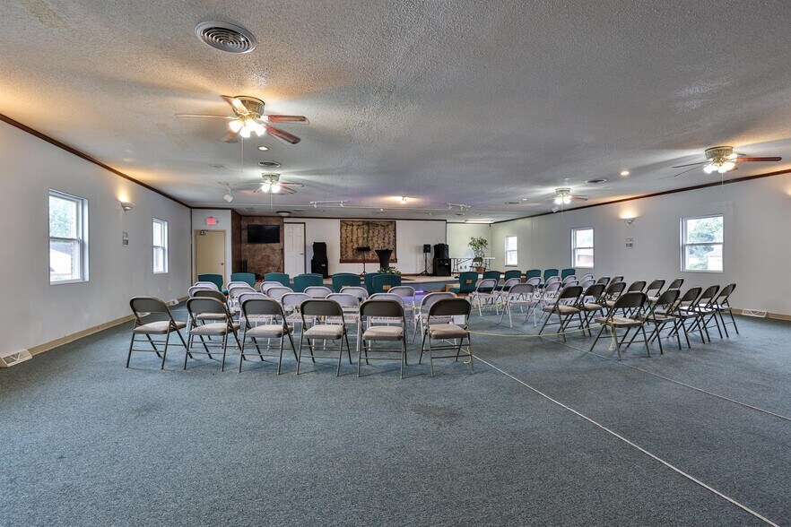 More Photos Of 4917 Webster St, Dayton Religious Facility For Sale