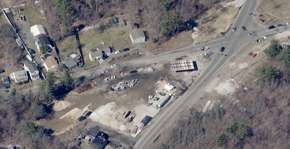 More Photos Of 221 Lafayette Rd, Salisbury Land For Lease