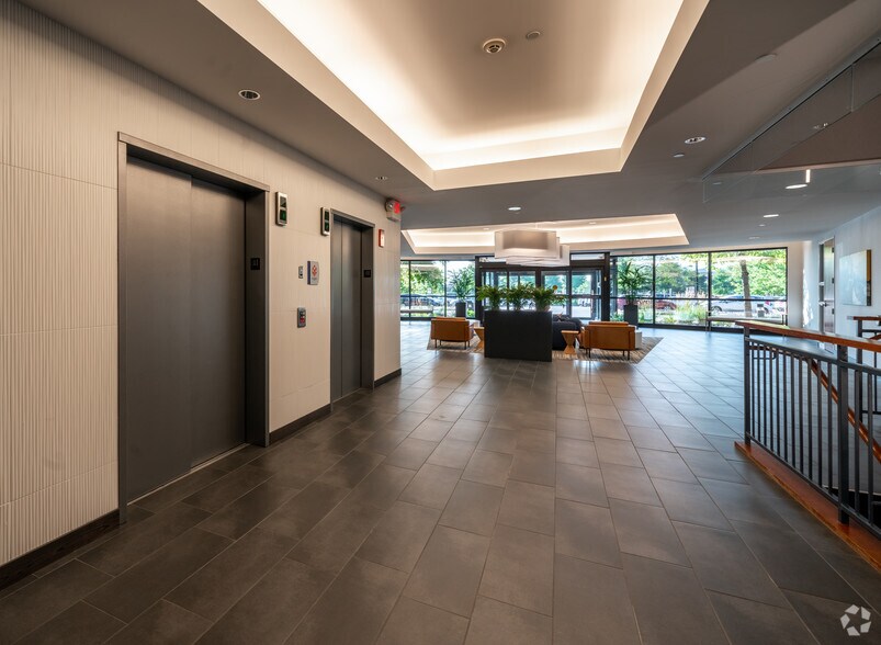 More Photos Of 12000 Elm Creek Blvd, Maple Grove Medical For Lease