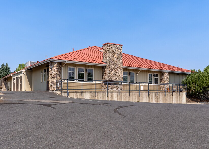 Primary Photo Of 1095 SE Bishop Blvd, Pullman Office For Sale