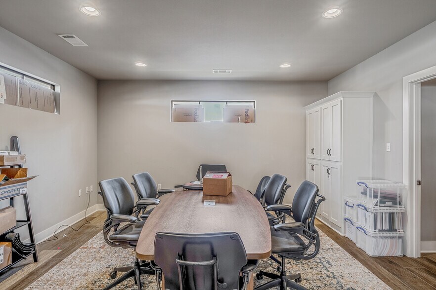 More Photos Of 1009 S Redmond Rd, Jacksonville Medical For Sale