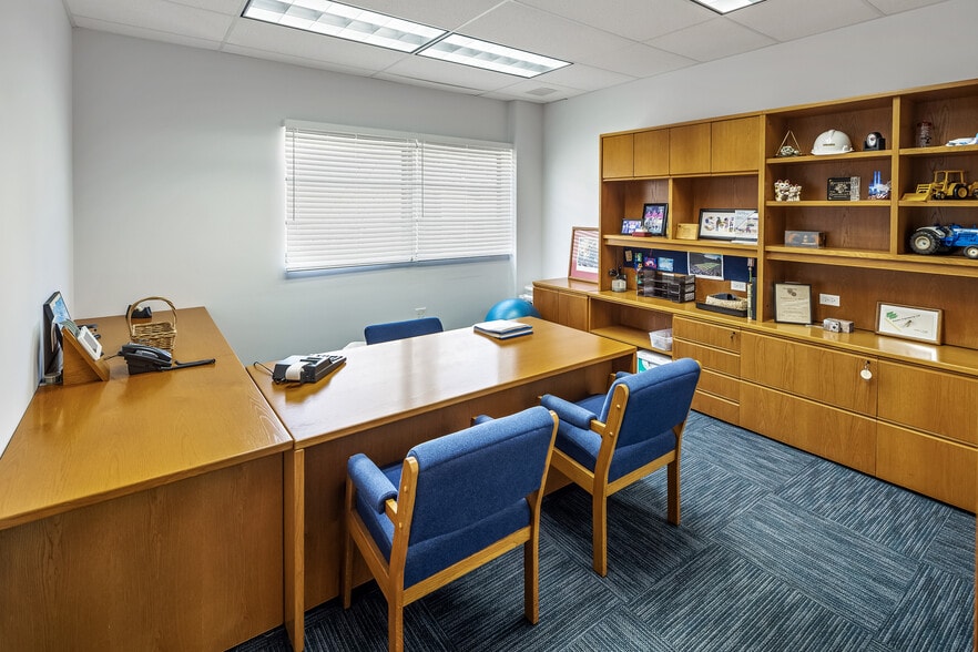 More Photos Of , Waipahu Industrial For Sale