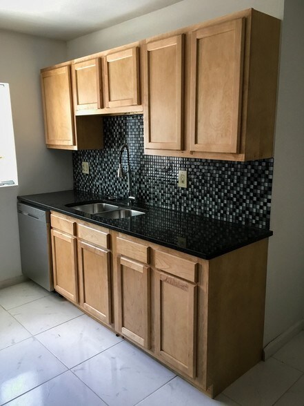 More Photos Of 4344 Kirby Ave, Cincinnati Apartments For Sale