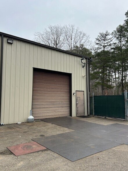 More Photos Of 725 Industrial Park Dr, Newport News Industrial For Sale