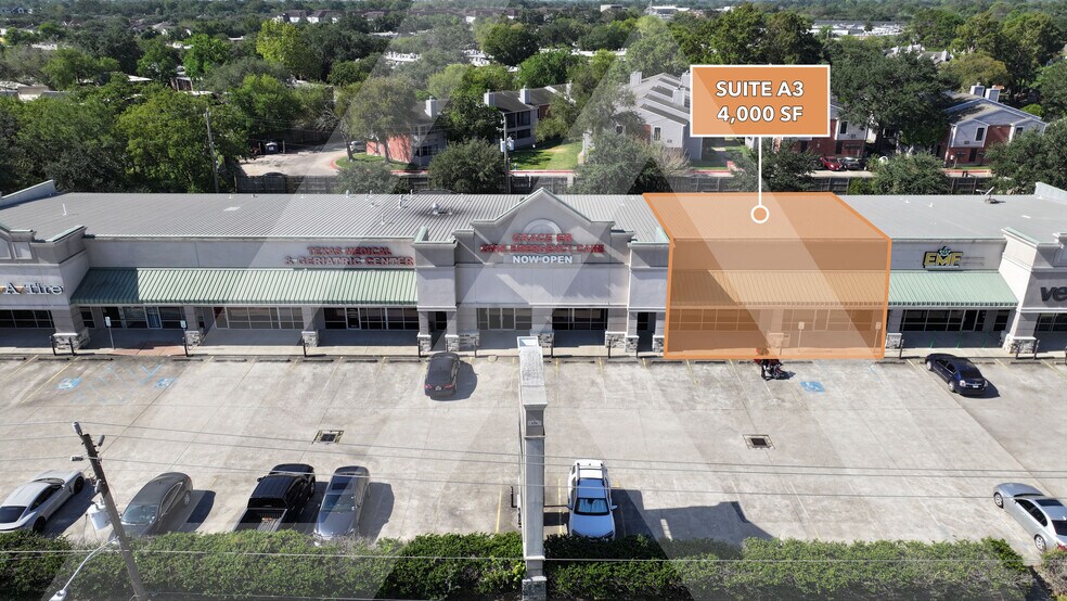 Primary Photo Of 10900 Gulf Fwy, Houston Unknown For Lease