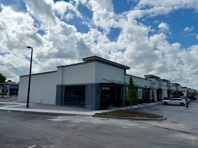 More Photos Of 2535 Ocoee Apopka Rd, Apopka General Retail For Lease