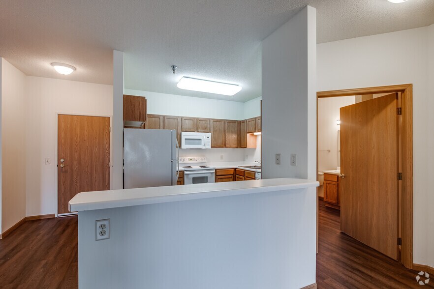 More Photos Of 2225 Orleans St W, Stillwater Apartments For Sale