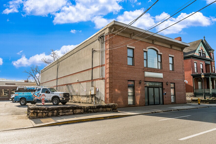 More Photos Of 224 Spruce St, Morgantown Office For Sale