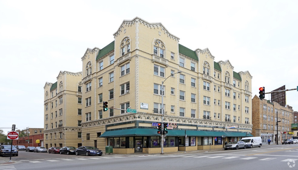 More Photos Of , Chicago Multifamily For Sale