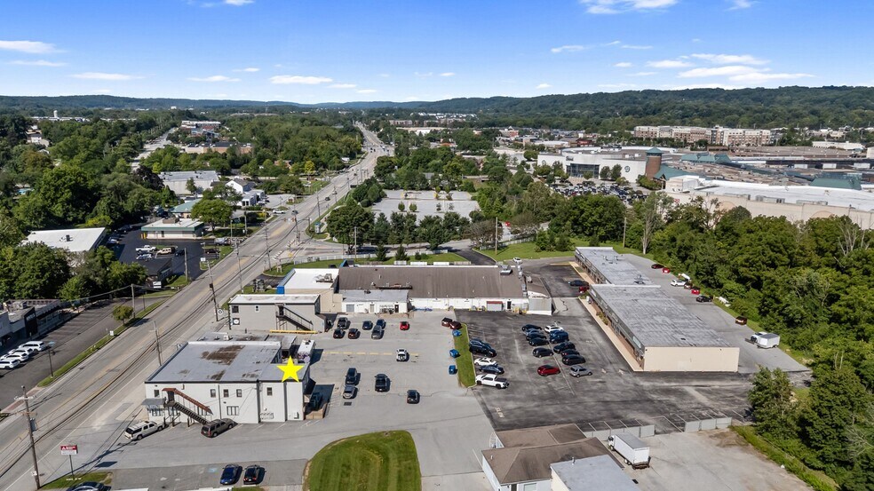 More Photos Of 363 E Lincoln Hwy, Exton Freestanding For Lease