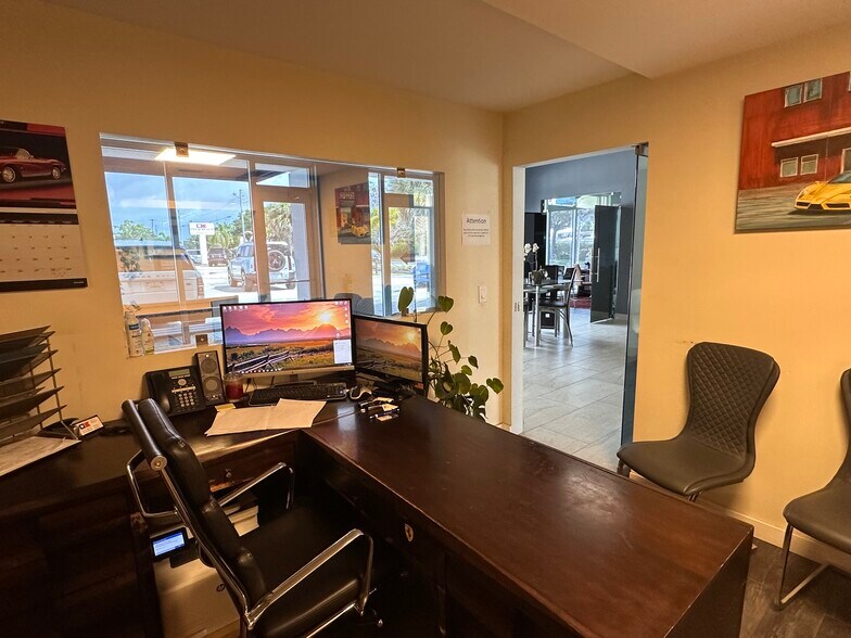 More Photos Of 630 NE 5th Ave, Delray Beach Auto Dealership For Sale